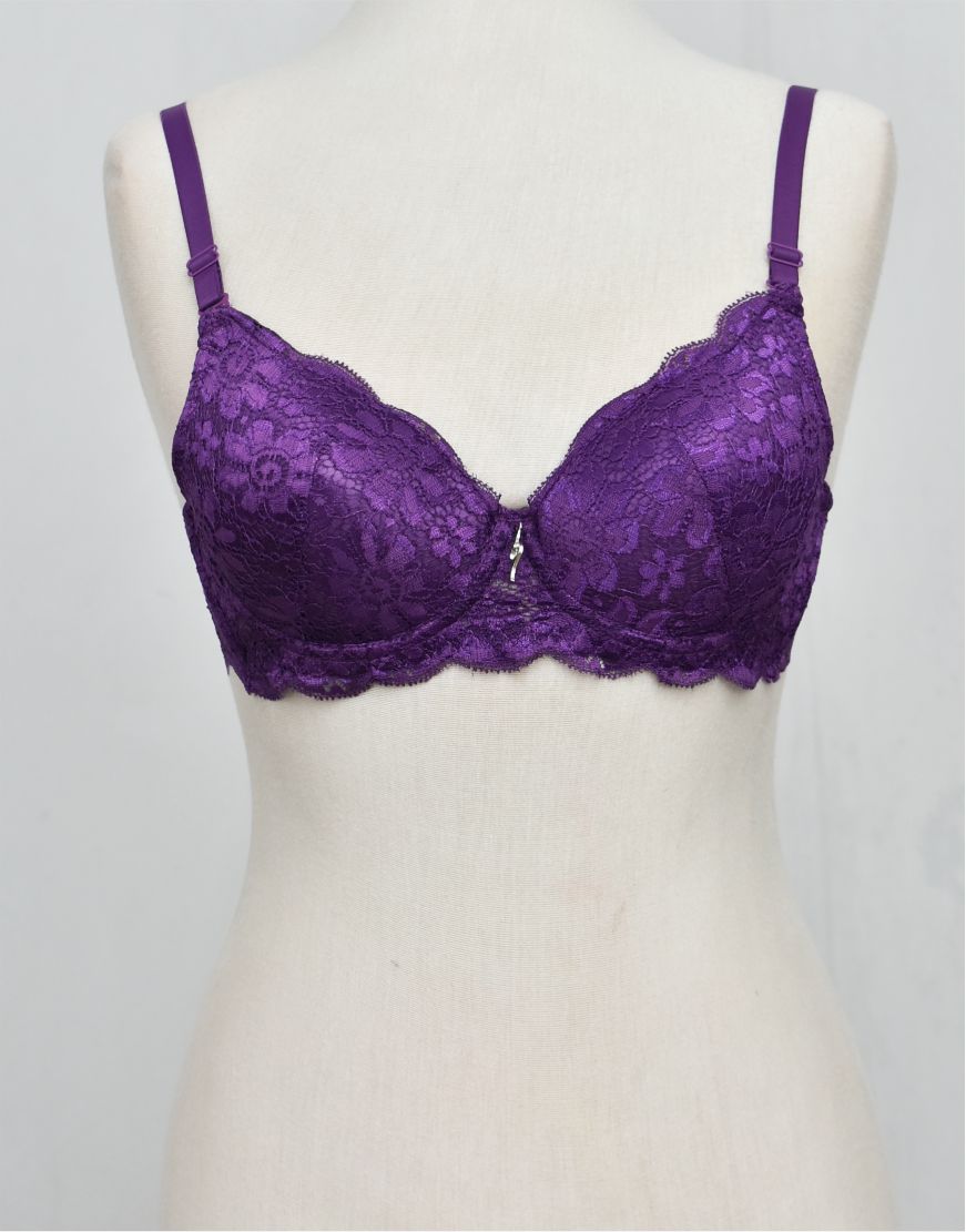 Modern Single Padded Bra with Removable Straps –